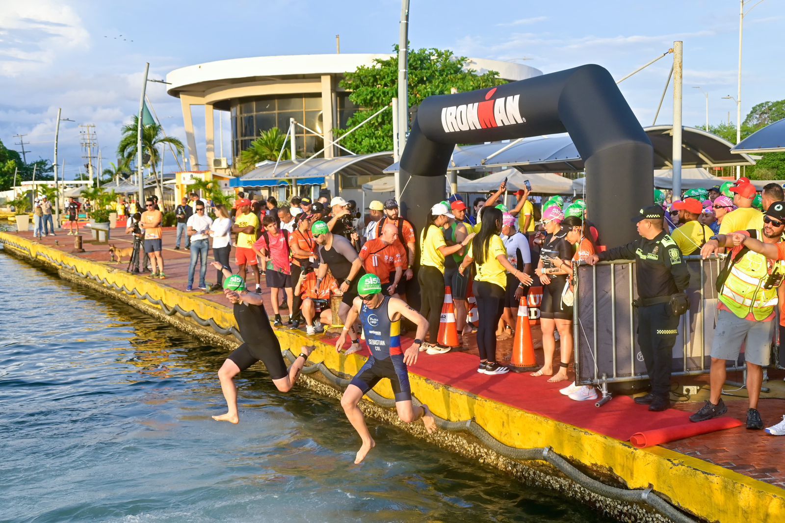 Cartagena se consolida como epicentro del turismo deportivo internacional con la nueva edici&oacute;n del Ironman 51,50