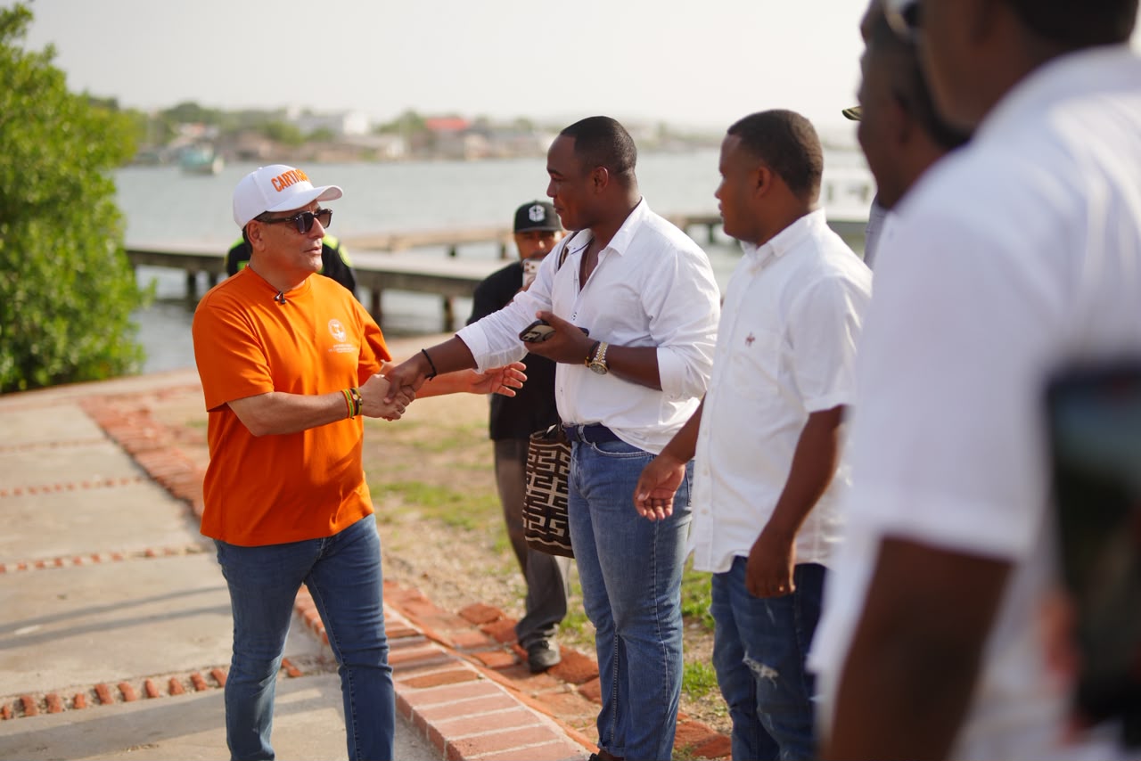 Alcalde Dumek Turbay le cumple a Boca chica un nuevo estadio para formar las nuevas generaciones 