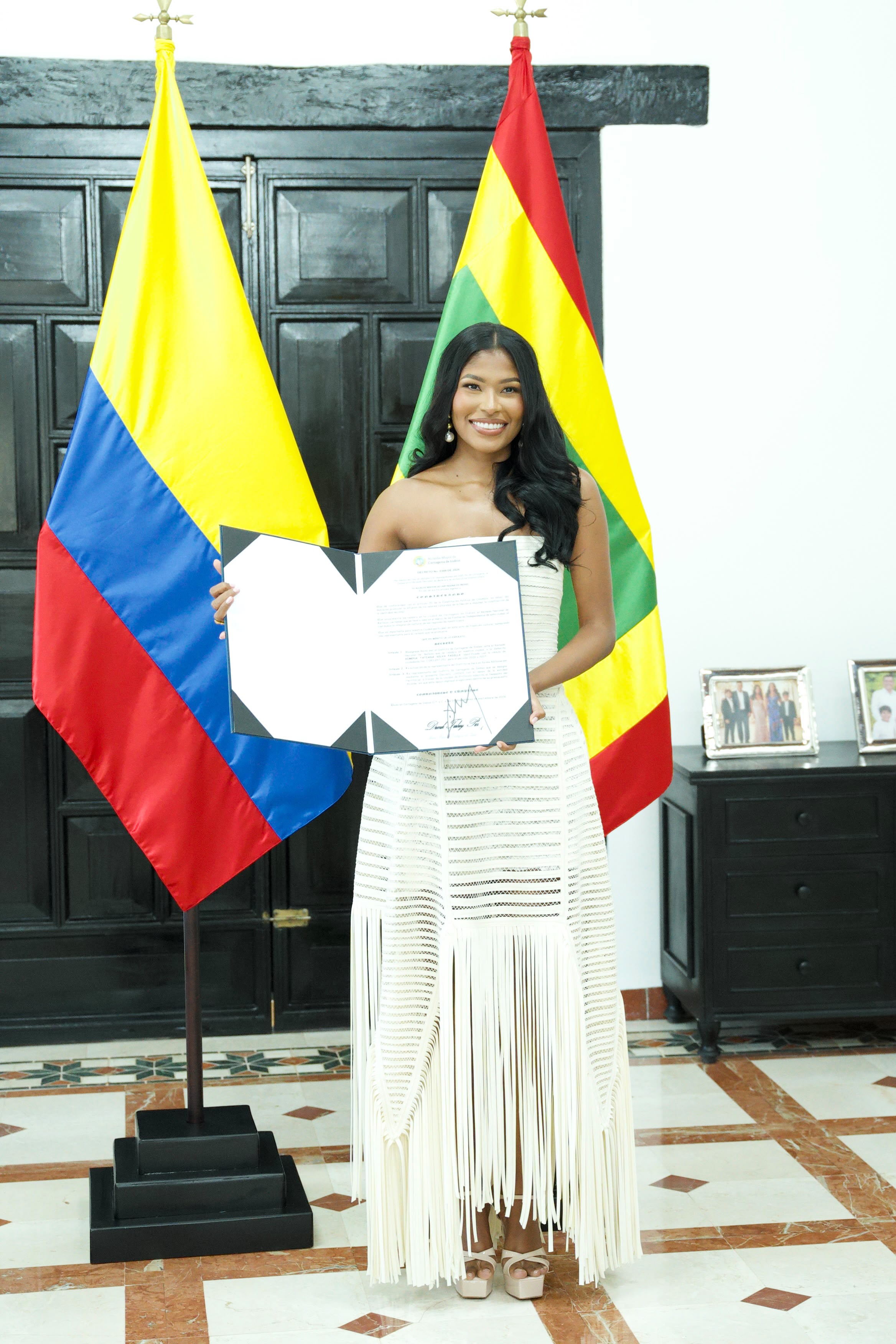 Ximena Silva recibi&oacute; imposici&oacute;n de banda como nueva se&ntilde;orita Cartagena 