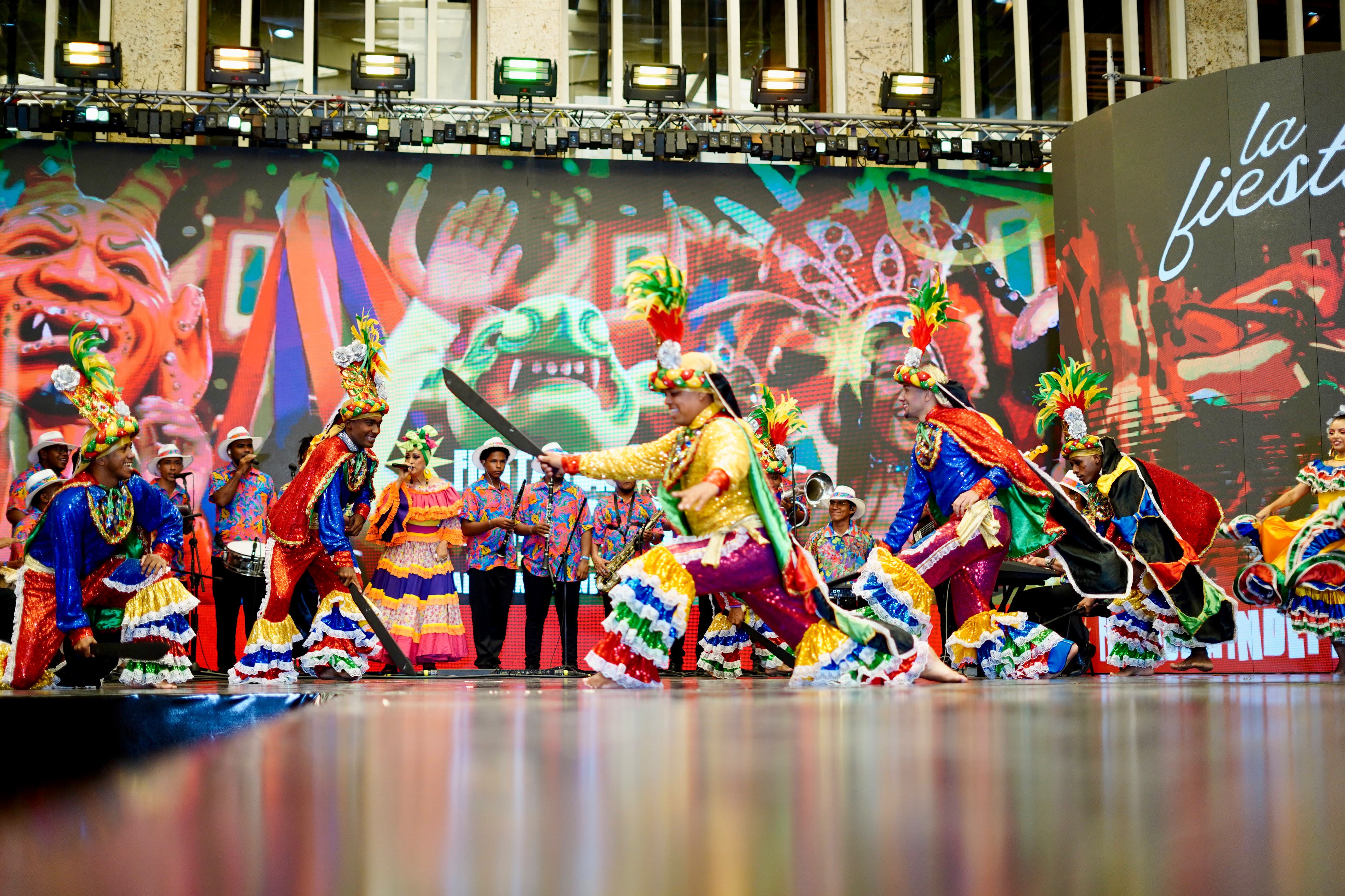 Alcald&iacute;a de cartagena presento  la programaci&oacute;n oficial de las fiestas de independencia del 11 de Noviembre 2026